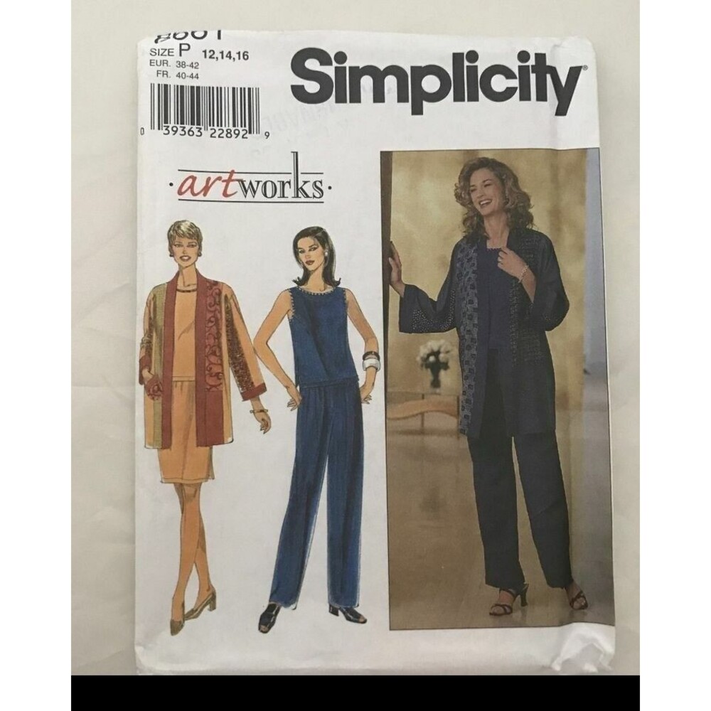 #8661 Simplicity saperates Womens sewing pattern 12-16